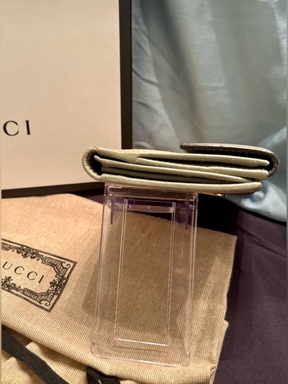 Gucci GG Canvas Heart Continental Wallet Tan Leather w/ Box Dust Bag COA - Picture 5 of 16